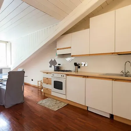 Mansarda Charme Apartamento *